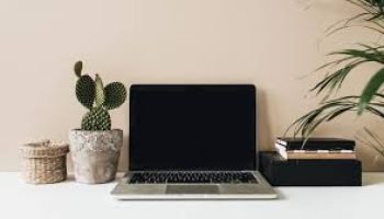 The Importance of Consistency in Blogging and How to Stay Consistent