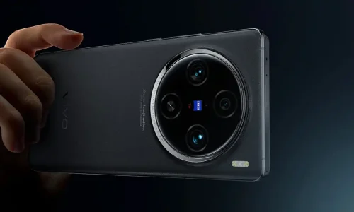 Slim Phones DSLR Zoom Periscope Cameras Revolution 2025