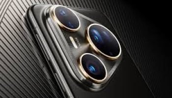 Weekly Poll – Pura 80 Ultra vs. the Competition